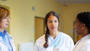 estudantes fies para medicina