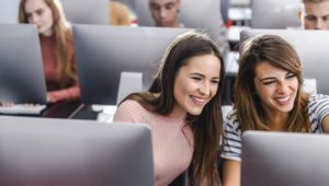 estudantes de curso tecnólogo em campo grande