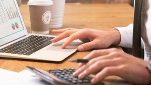 qual o melhor curso administração ou ciências contábeis